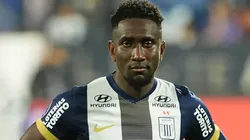 Indignante: Periodista peruano lanza insultos racistas a Eryc Castillo Foto: Getty