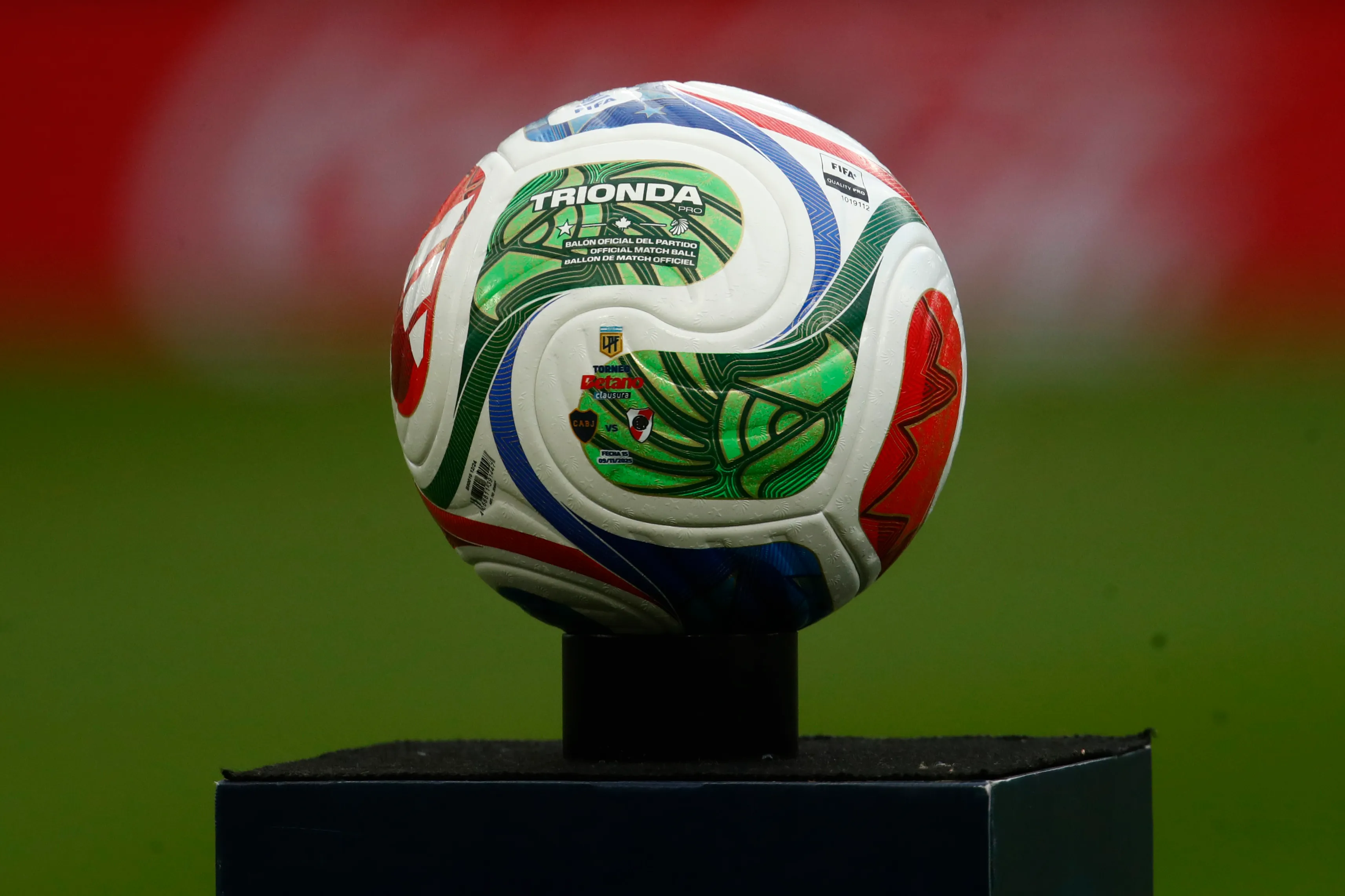 La TRIONDA se usó en el último Superclásico del fútbol argentino (Getty)