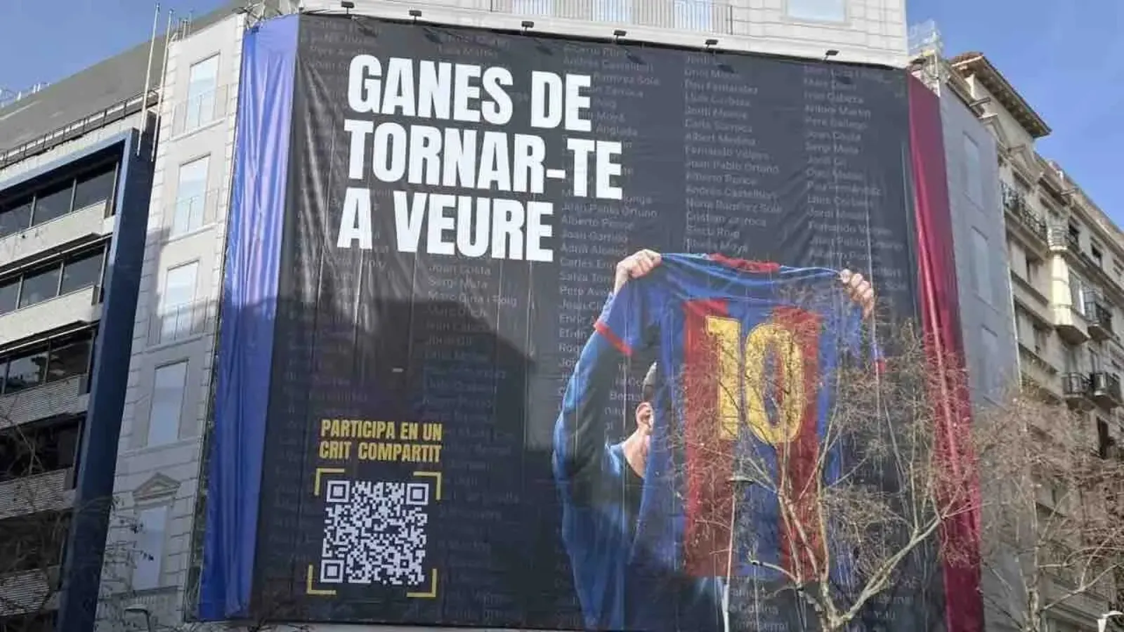 La pancarta que marca el deseo de devolver a Messi a Barcelona: GETTY