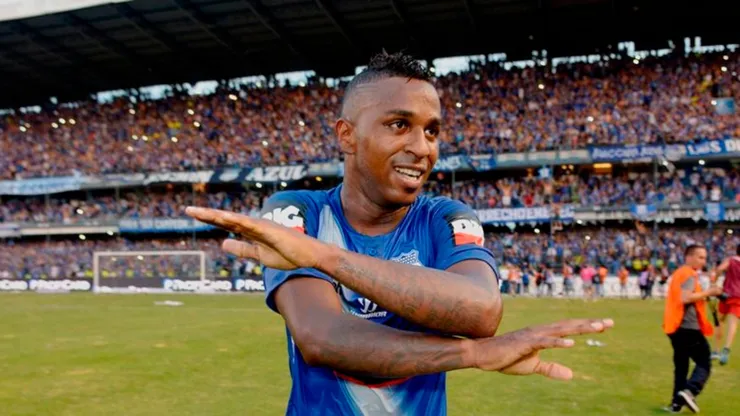 Miller Bolaños decidió dónde jugar con varios clubes pendientes Foto: Emelec