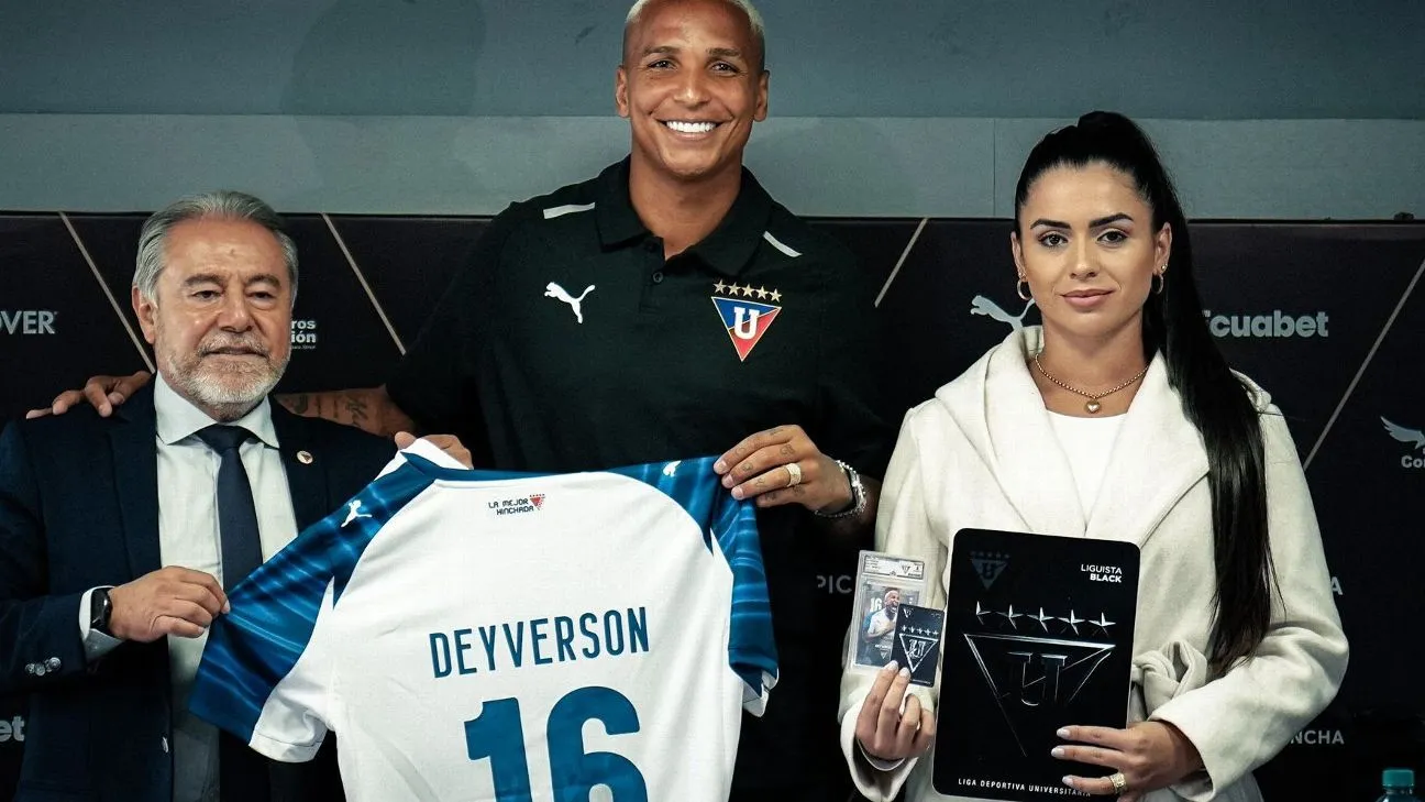 Deyverson – LDU.