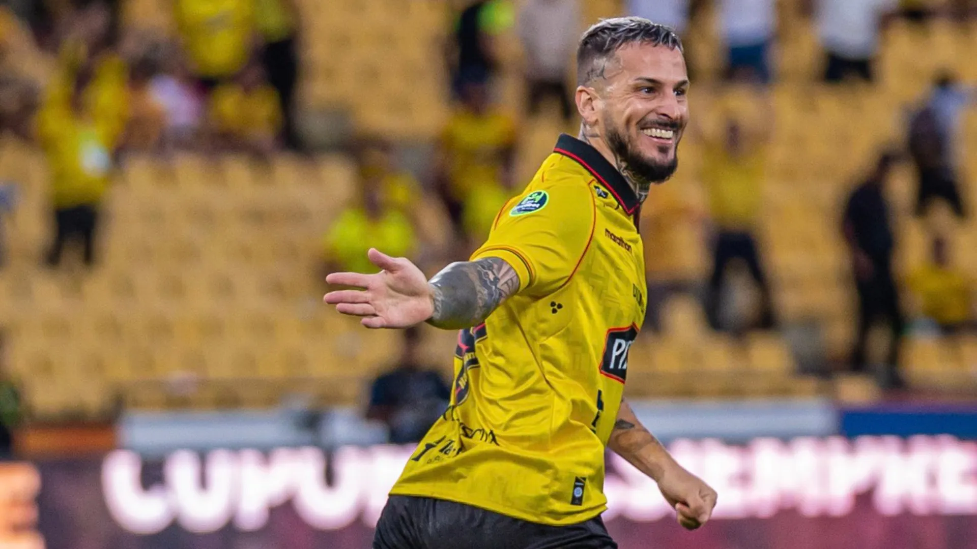 Darío Benedetto marcó su primer gol con Barcelona.