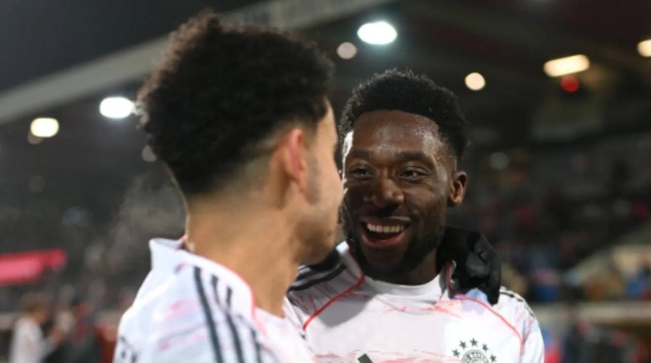 Luis Díaz y Alphonso Davies en Bayern Múnich. (Foto: Getty Images)
