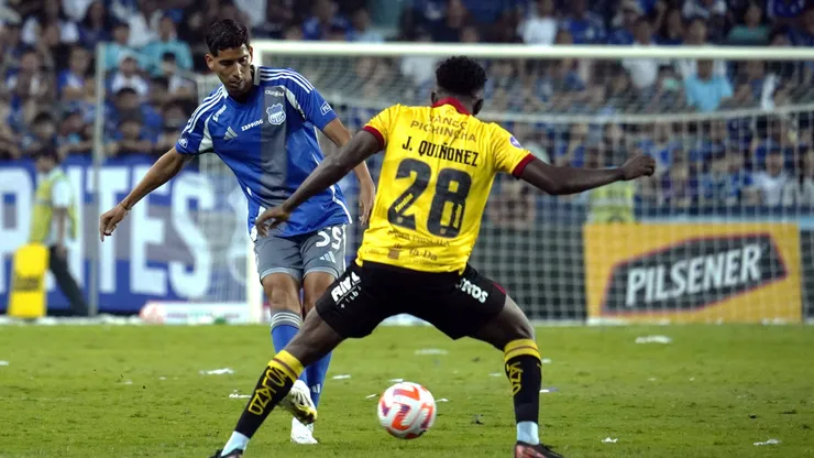 Emelec va por este fichaje de Barcelona SC