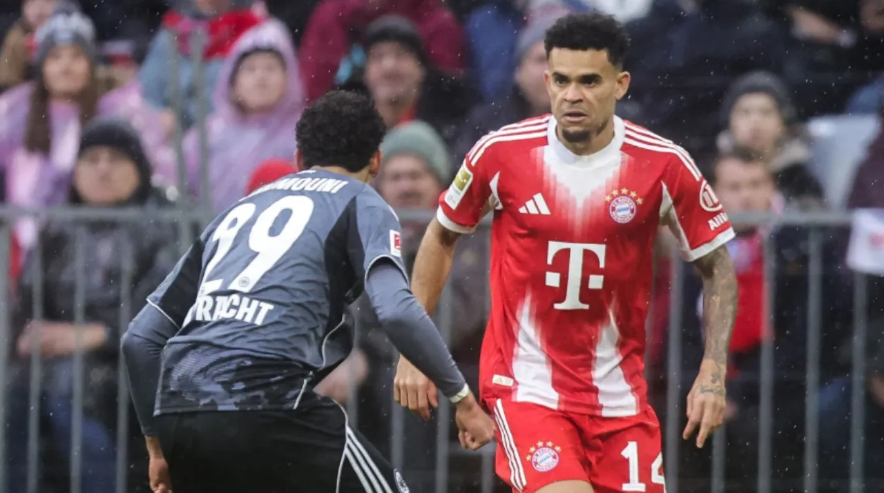 Luis Díaz en Bayern Múnich vs. Eintracht Frankfurt. (Foto: Getty Images)