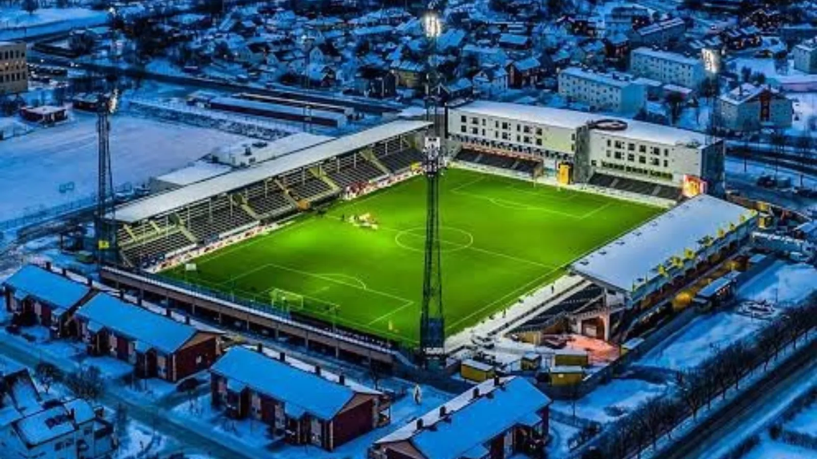 El estadio del Bodo, ubicado en el círculo polar ártico: TW