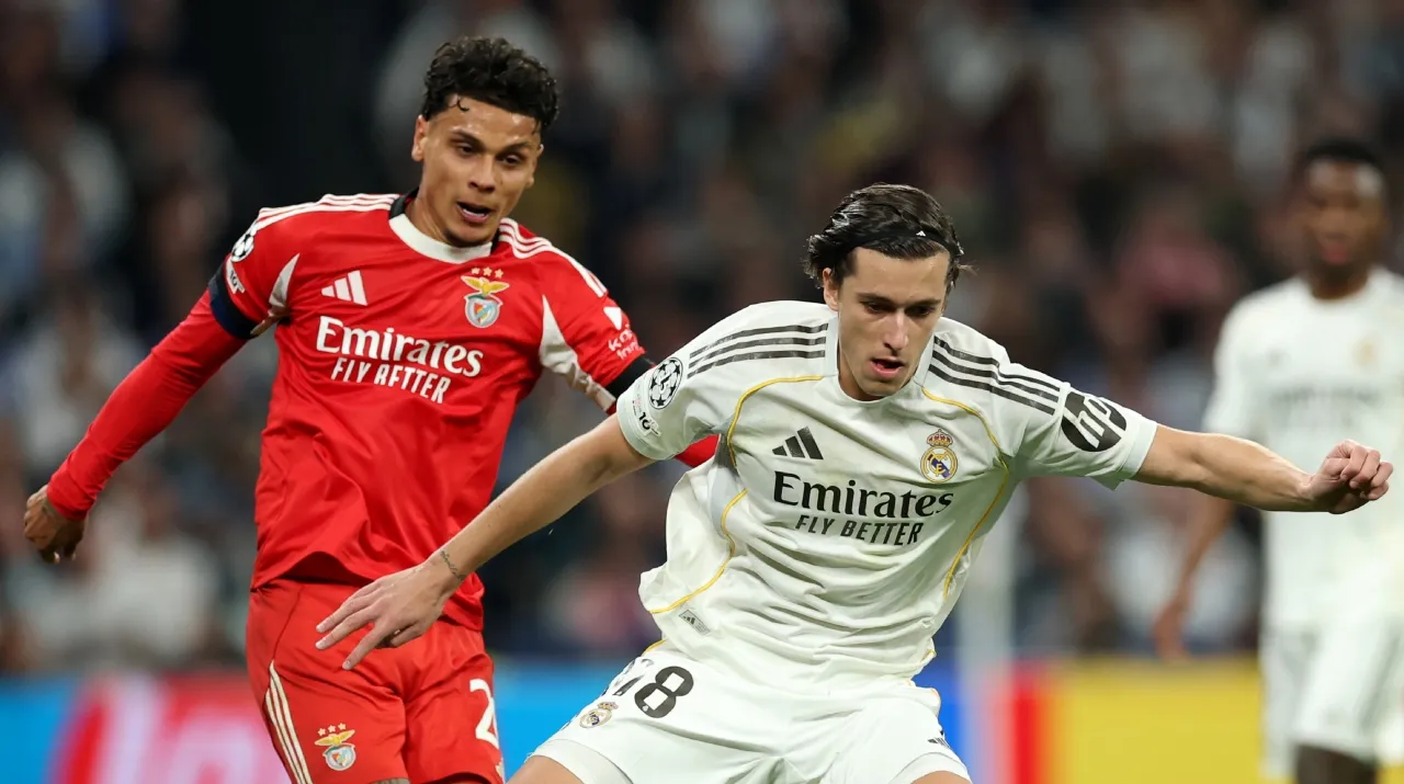 Richard Ríos y Álvaro Carreras en la Champions League. (Foto: Getty Images)