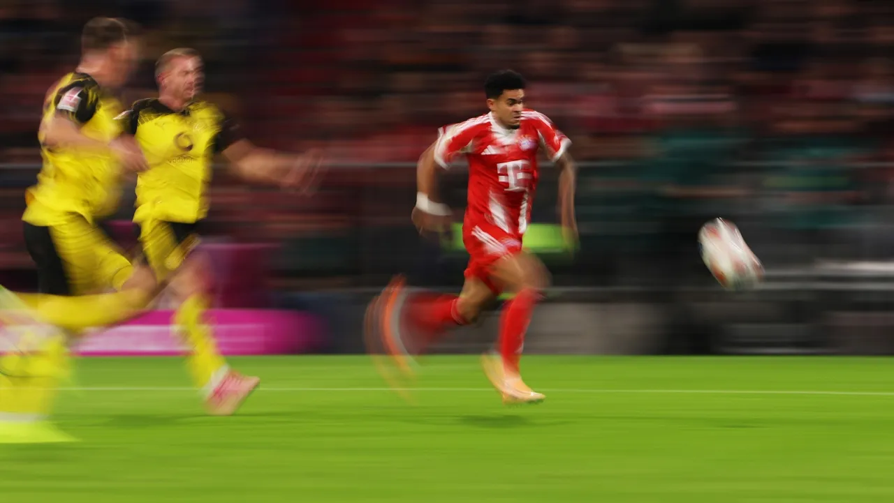 Luis Diaz en Bayern Múnich vs. Borussia Dortmund. (Foto: Getty Images)