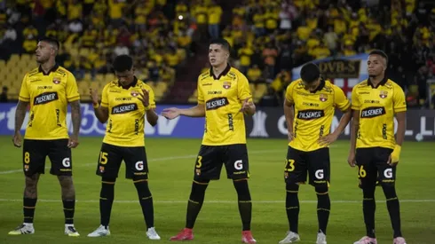 ¡Última hora! Jugador de Barcelona se va libre del club Foto: Getty