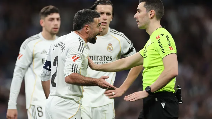 Real Madrid se fue entre abucheos del Bernabéu.