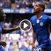 VIDEO | El viral y duro "cruce" entre Joao Pedro y Moisés Caicedo en Chelsea