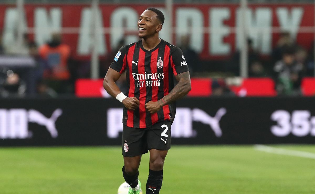 VIDEO | ¡Golazo de Pervis Estupiñán en el Derby de Milán!