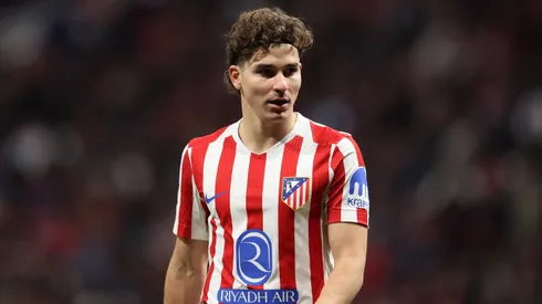 Julián Alvarez sigue sin descartar su salida del Atlético Madrid.