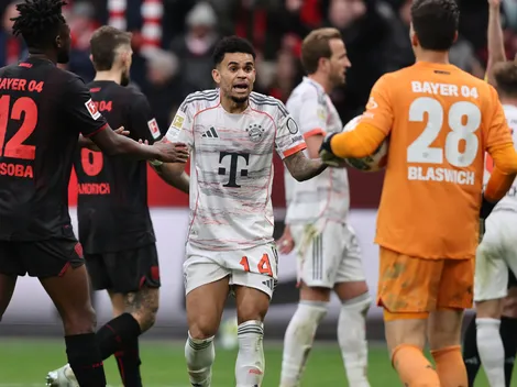 Brutal enojo de Kompany: Luis Díaz sale expulsado en la Bundesliga por insólita jugada