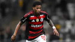 Gonzalo Plata recibe durísima noticia del DT de Flamengo Foto: Getty