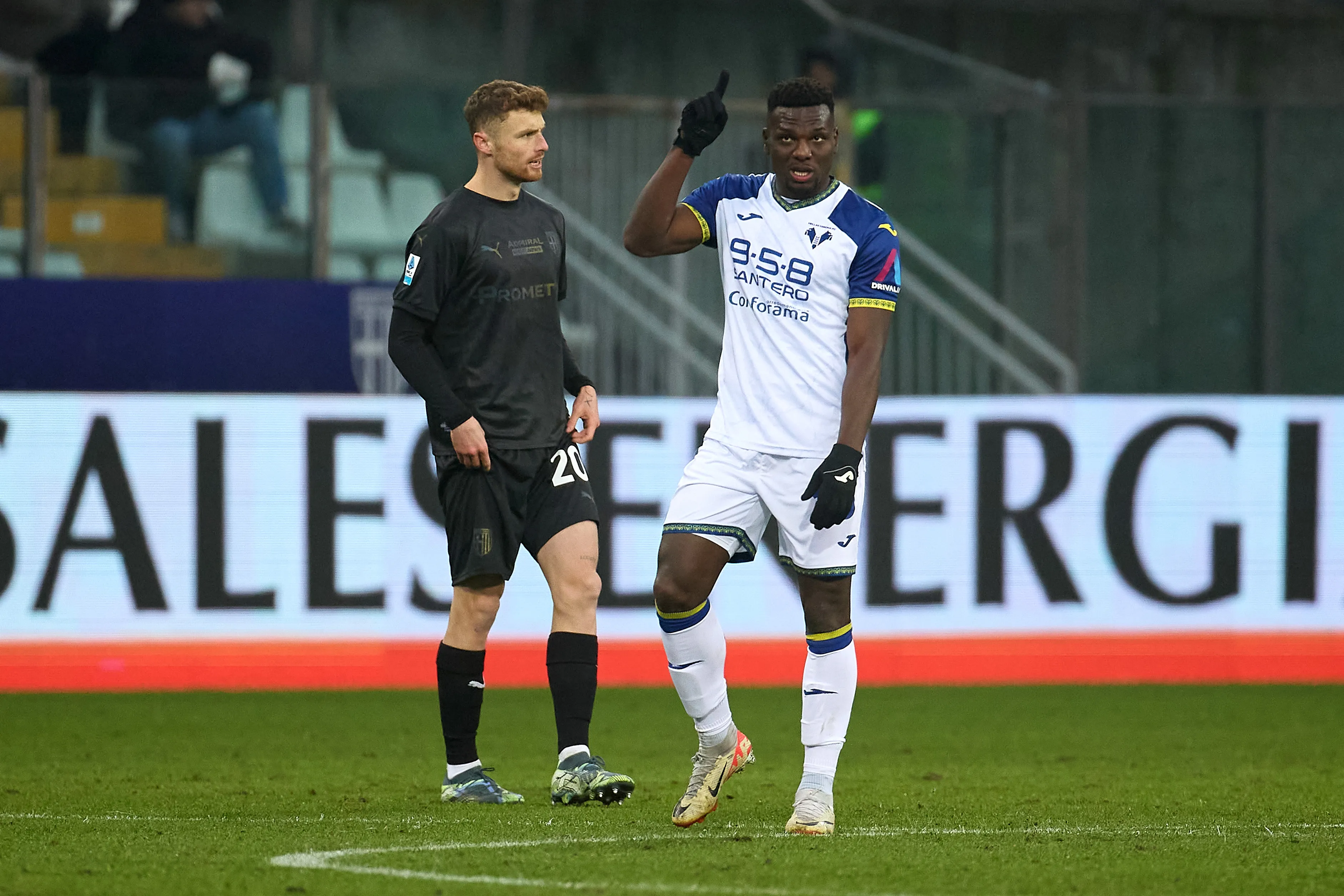 Daniel Mosquera – Hellas Verona.