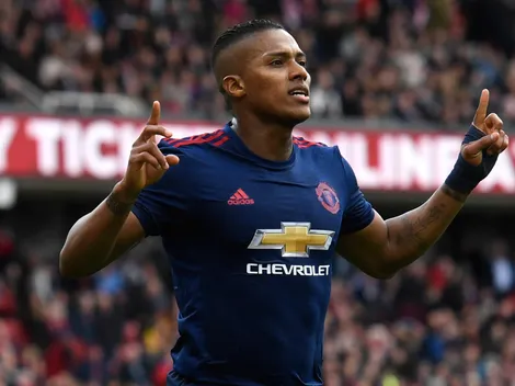 VIDEO | Como en los viejos tiempos: Antonio Valencia asiste en goleada del Manchester United