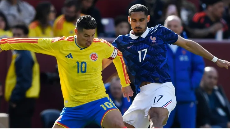 James Rodríguez y Maxence Lacroix en Colombia vs Francia.