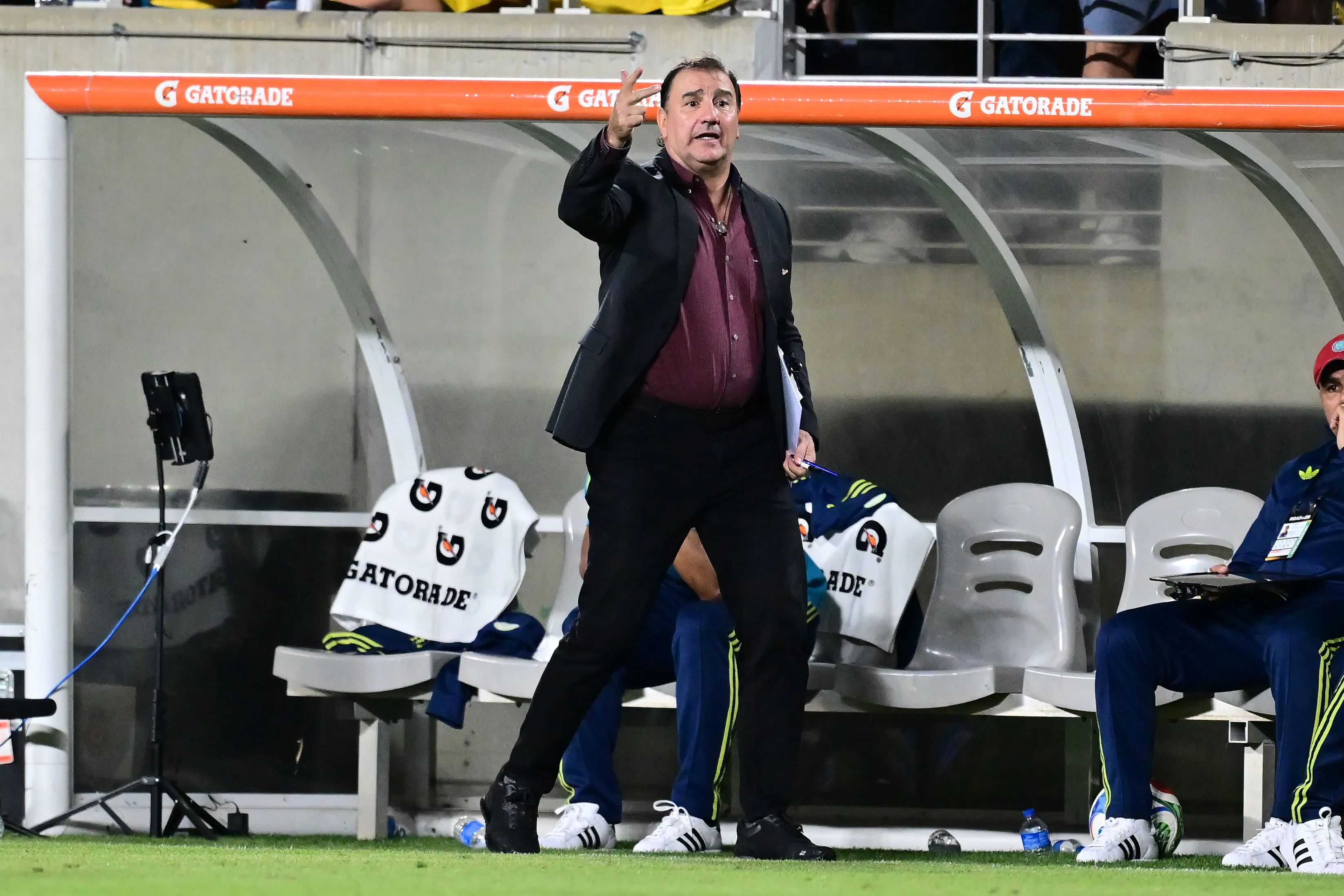 Néstor Lorenzo – Colombia.