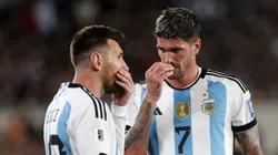 Leo Messi y Rodrigo De Paul jugarían su segundo Mundial juntos.