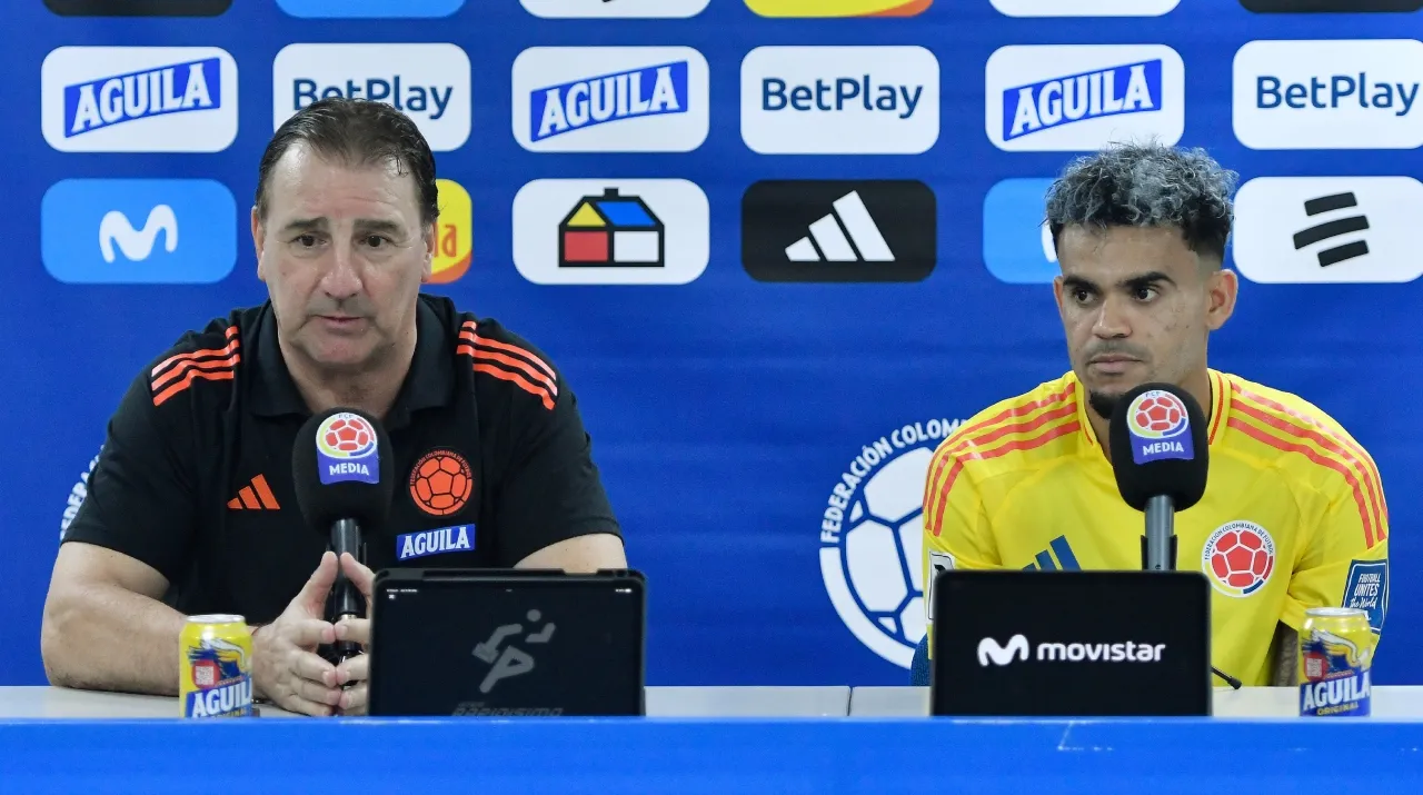 Néstor Lorenzo y Luis Díaz estarán en su primer Mundial juntos. (Foto: Getty Images)