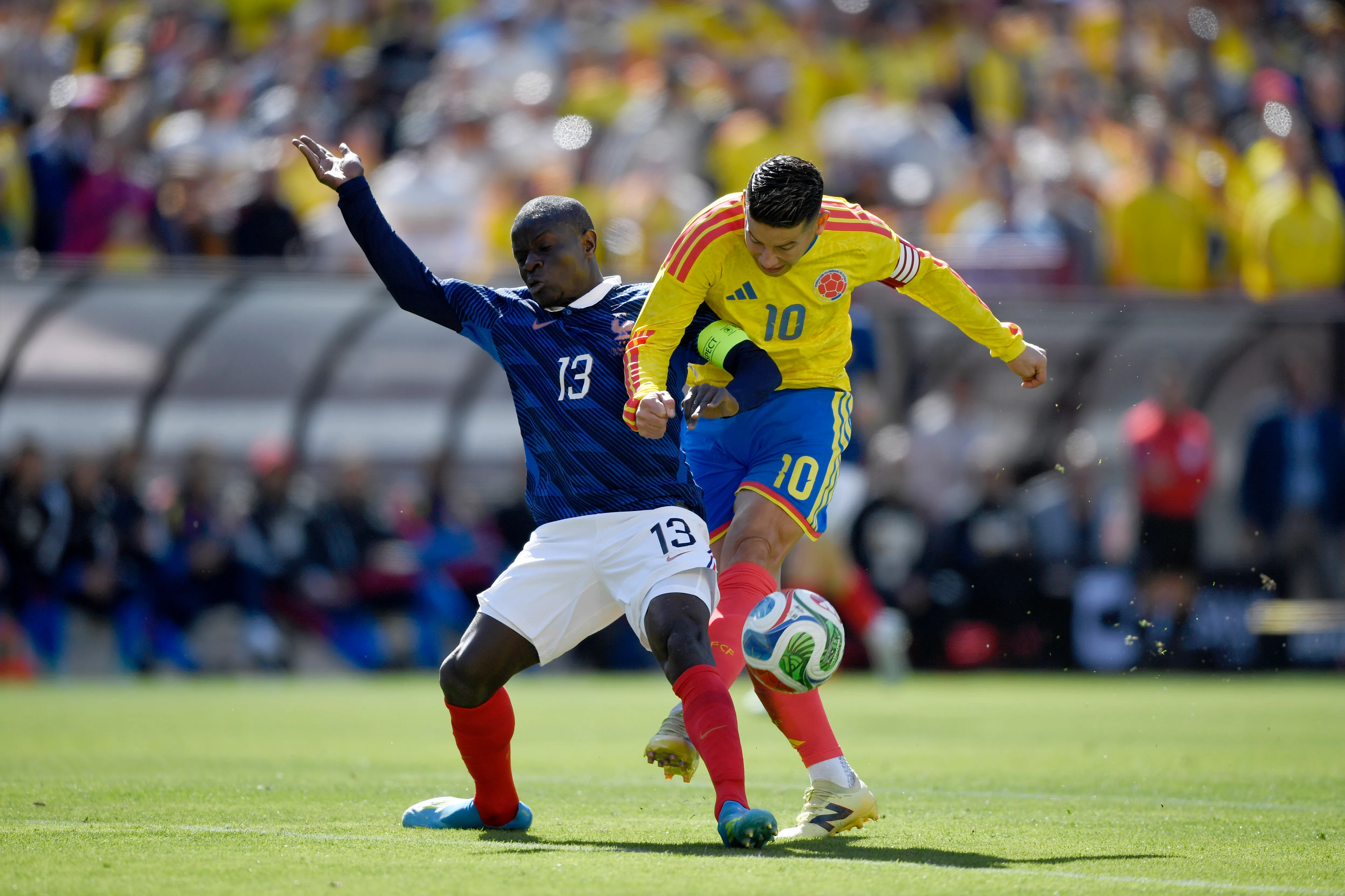 James fue titular con Colombia en las Eliminatorias. (Foto: GettyImages)