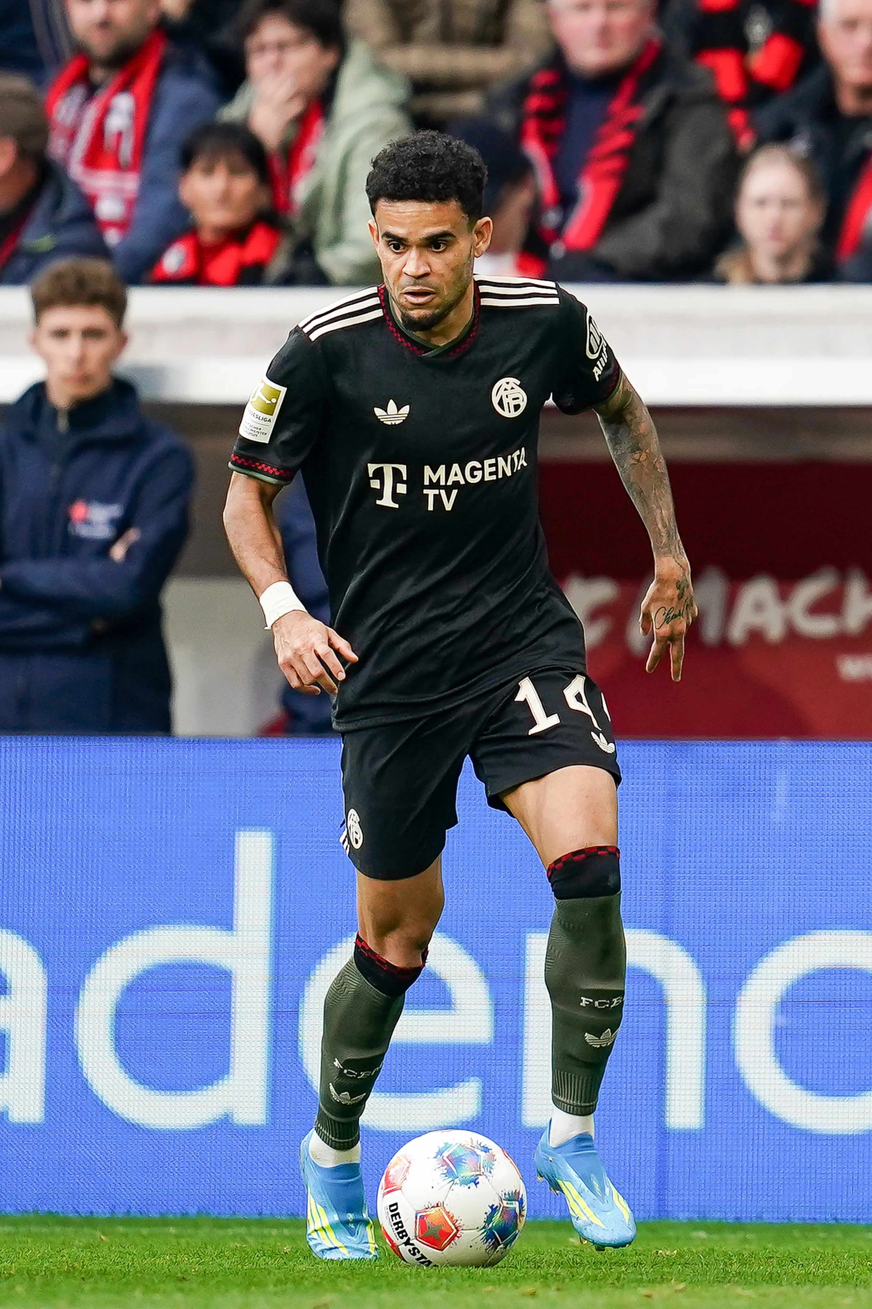 Luis Díaz viene siendo titular y figura en Bayern Múnich. (Foto: GettyImages)