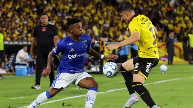 CONMEBOL le daría la peor noticia de todas a Barcelona tras perder contra Cruzeiro
