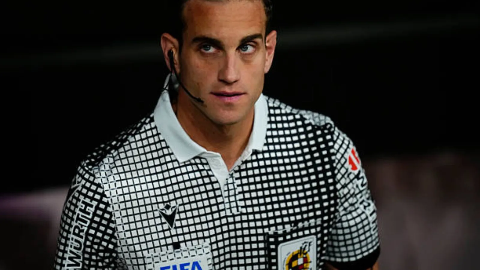 Camiseta de Alberola Rojas, Árbitro del Real Madrid vs. Girona: GETTY