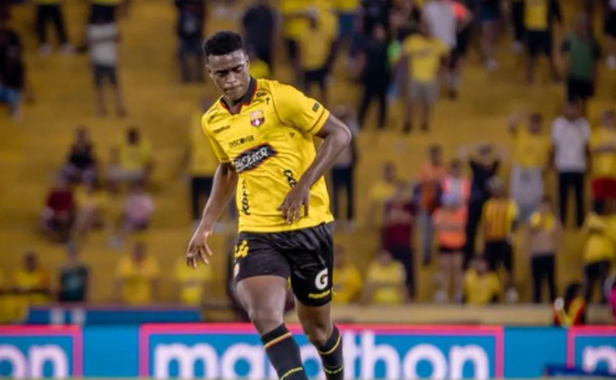 Barcelona sufre hasta el final pero gana a Leones