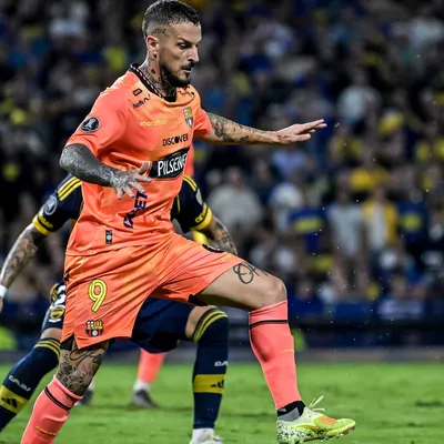 "Cualquier cosa menos futbolista...": Barcelona SC perdió ante Boca y la hinchada 'señaló' al culpable