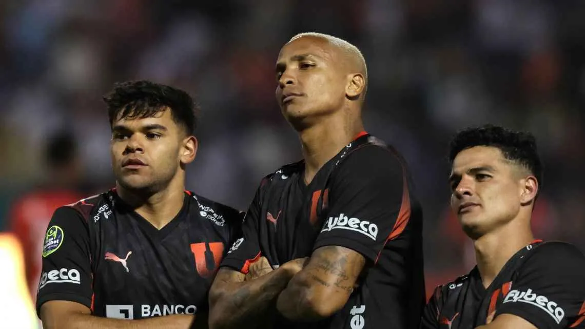 Deyverson también empieza a ser exigido, con apenas 1 solo gol en Liga.