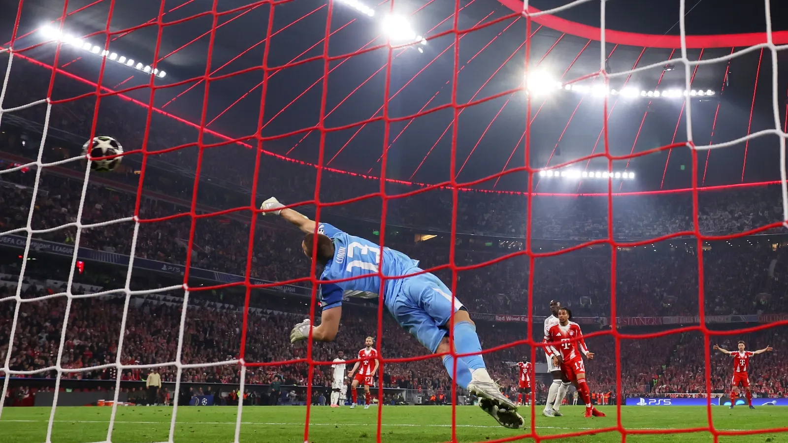 El golazo de Luis Díaz, inicio de la clasificación del Bayern: GETTY