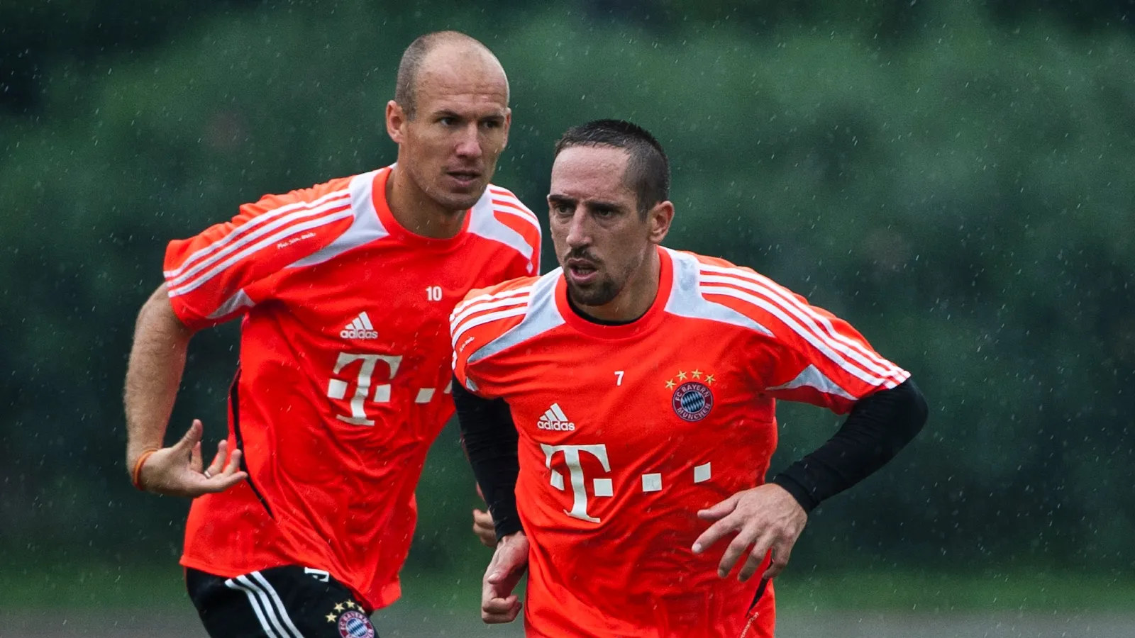 Ni Robben ni Ribery llegaron a los 24 goles de Luis Díaz en esta temporada: GETTY