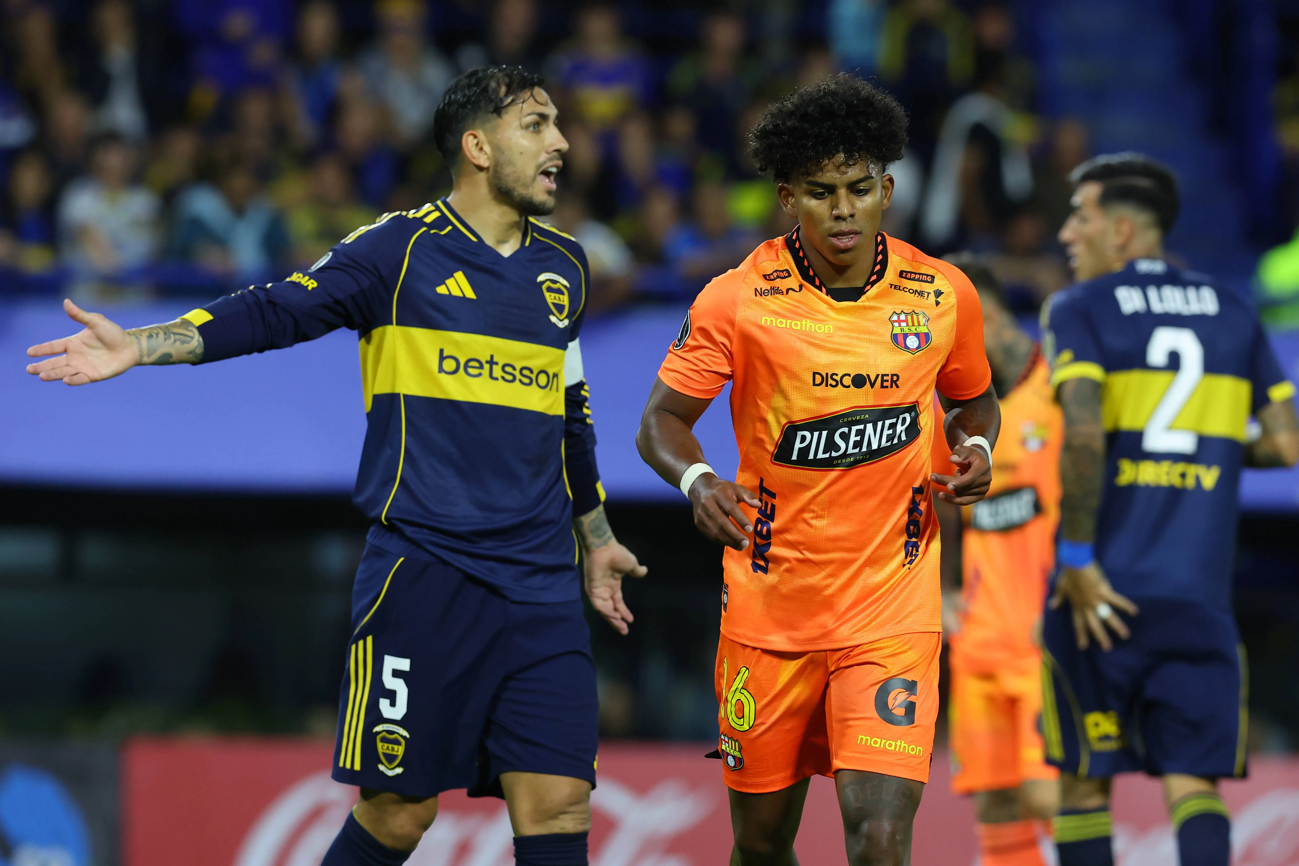 Luis Cano se lesionó en el partido ante Boca. (Foto: Imago)