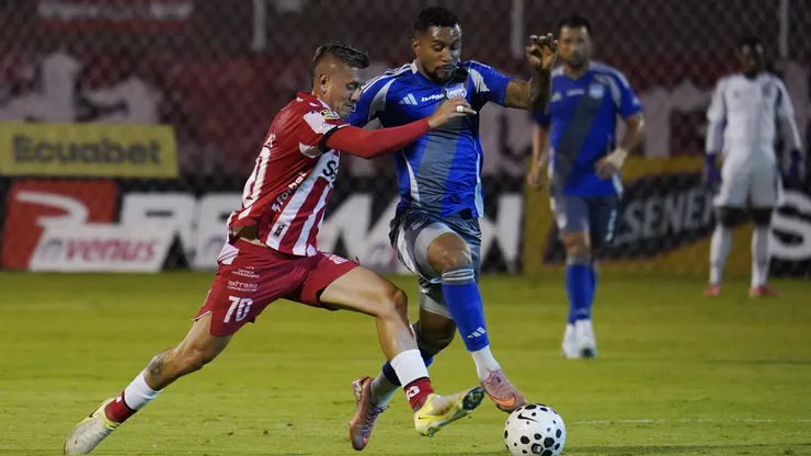 Emelec volvió a la victoria en Ambato