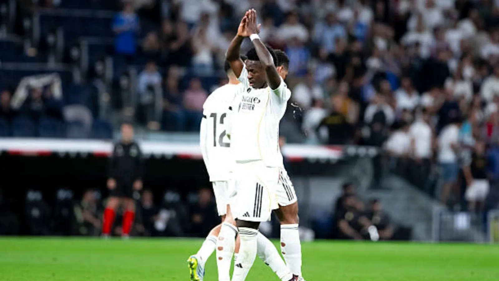 Vinicius pidió perdón al Bernabéu tras los silbidos: GETTY