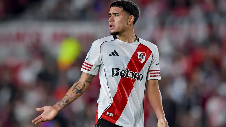 Referente de River Plate le pone cruel etiqueta a Kendry Páez: "Es un jugador...."