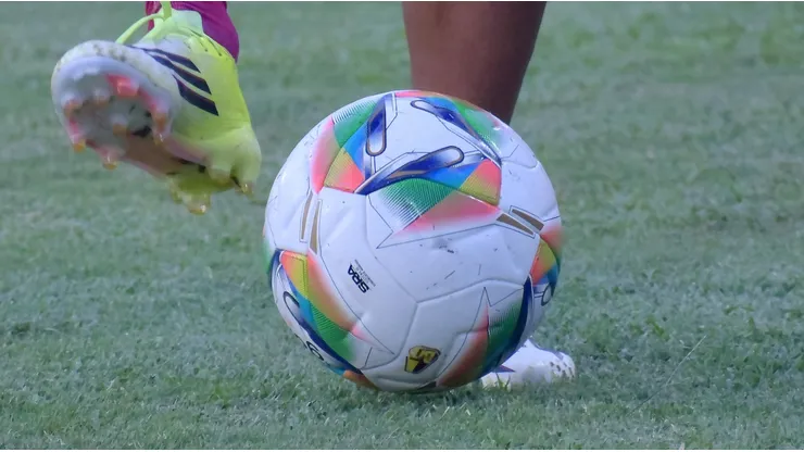 Balón oficial del fútbol colombiano.