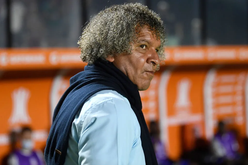 Alberto Gamero suena también para dirigir al DIM.