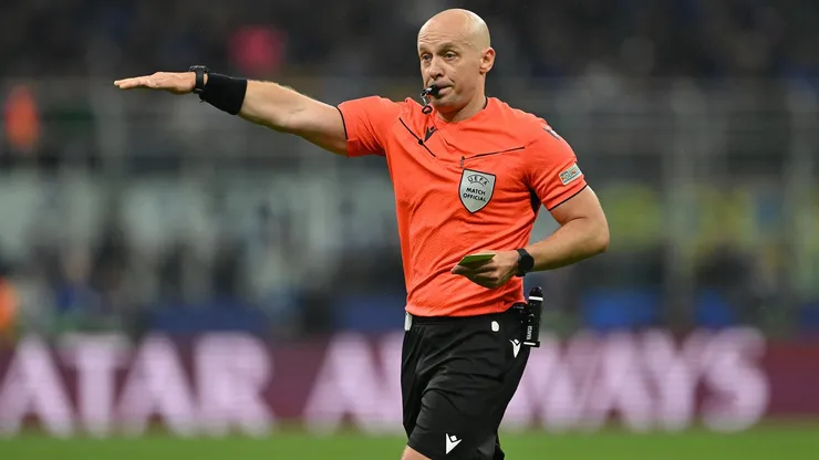 Szymon Marciniak admitió que tuvo dos equivocaciones a favor del Barcelona vs. Inter de Milán en la Semifinal de la Champions League 2024/2025.