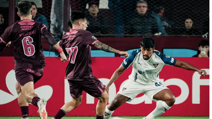 LDU no pudo con Lanús en la Copa Libertadores