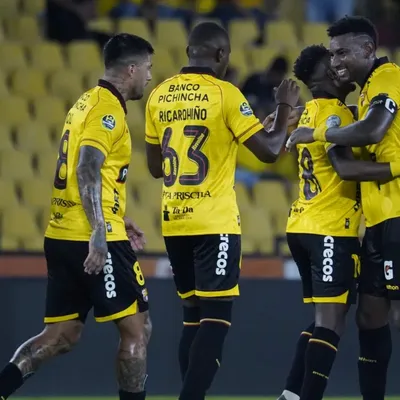 Barcelona hará nuevo intento por seleccionado sudamericano pedido por César Farías