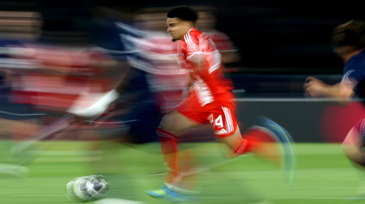 Luis Díaz en PSG vs. Bayern Múnich. (Foto: Getty Images)