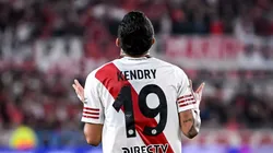 VIDEO | Kendry Páez erró un insólito gol y los hinchas de River Plate explotaron