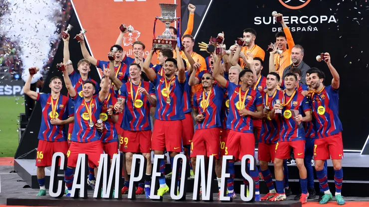 El equipo de Flick suma 29 victorias, un empate y cuatro derrotas.
