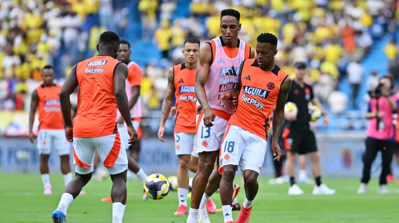 Marino Hinestroza, Yerry Mina y Cristián Borja. (Foto: Getty Images)