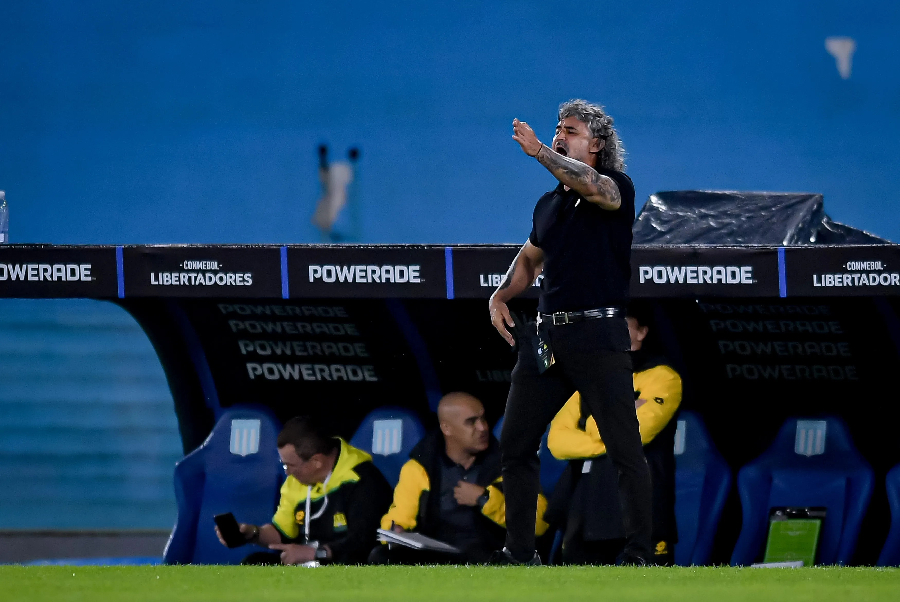 Leonel Álvarez estuvo dirigiendo a Bucaramanga. (Foto: GettyImages)