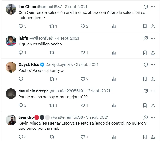 Los comentarios de los hinchas contra WIlliam Pacho. (Captura de pantalla)