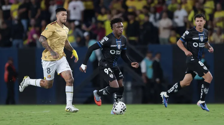IDV venció a Barcelona SC en la LigaPro y se aleja en la tabla de posiciones.